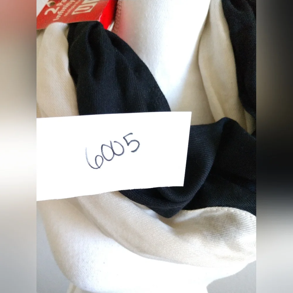 NEW Two Pack Infinity Scarf Fashion Scarves White/Cream with Black Walmart 6005